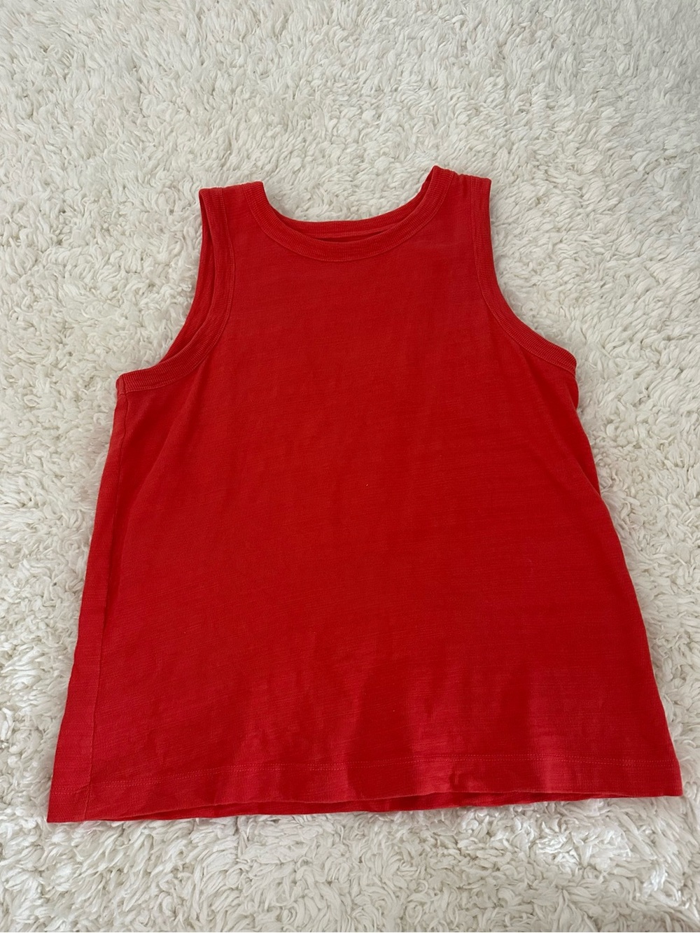 Loft red harbor tank